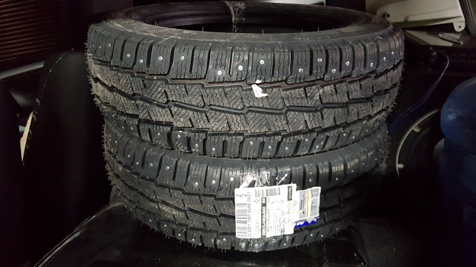 Michelin Agilis X-Ice North 195/70 15C 1