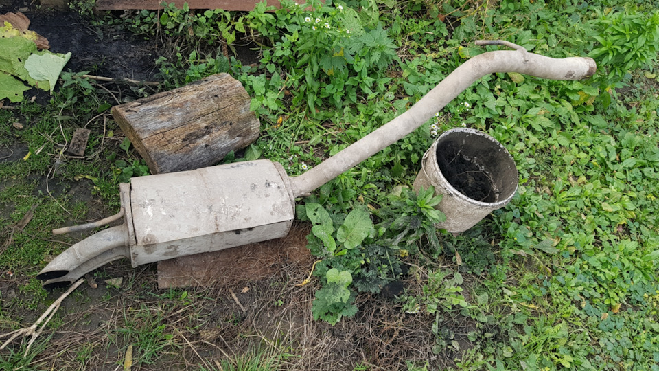 Нова банка Polmostrow 1