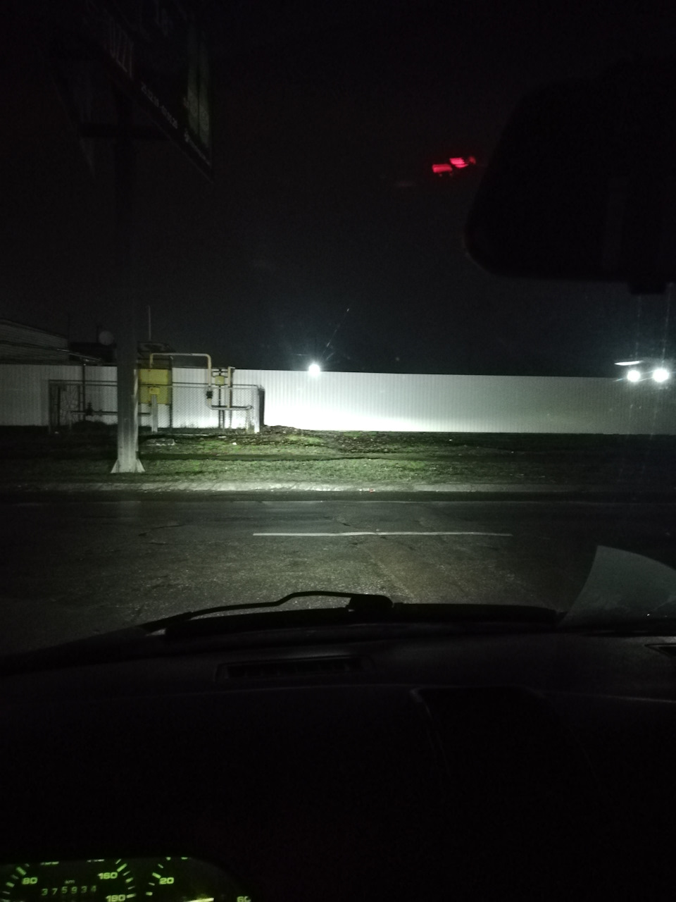 Світло має бути LED 2