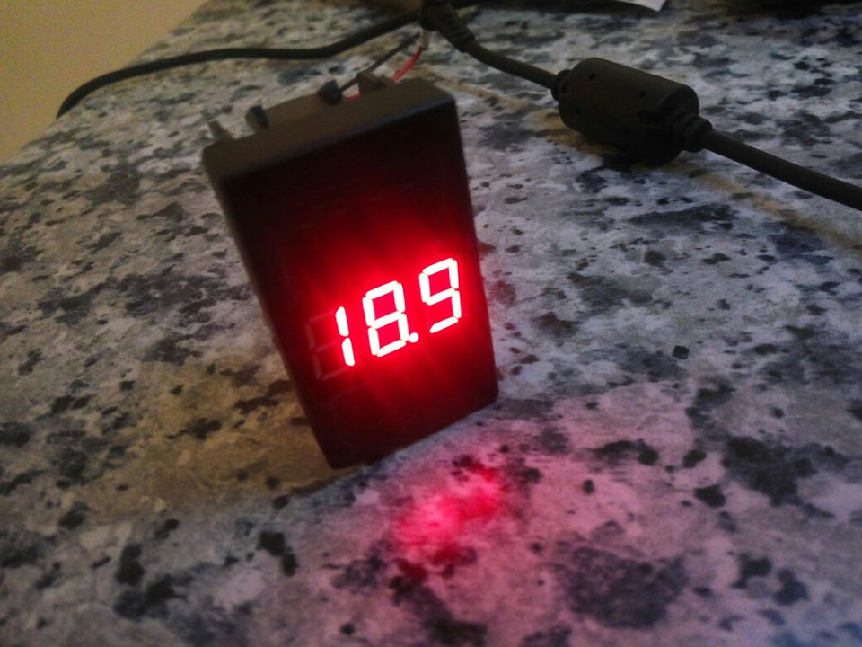 Вольтметр 3