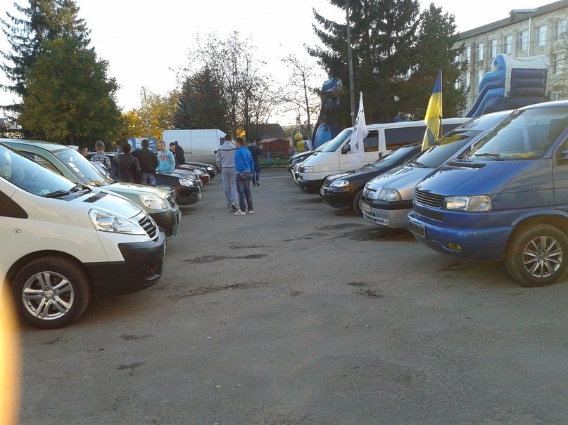 Автоклуб у моєму місті) 1