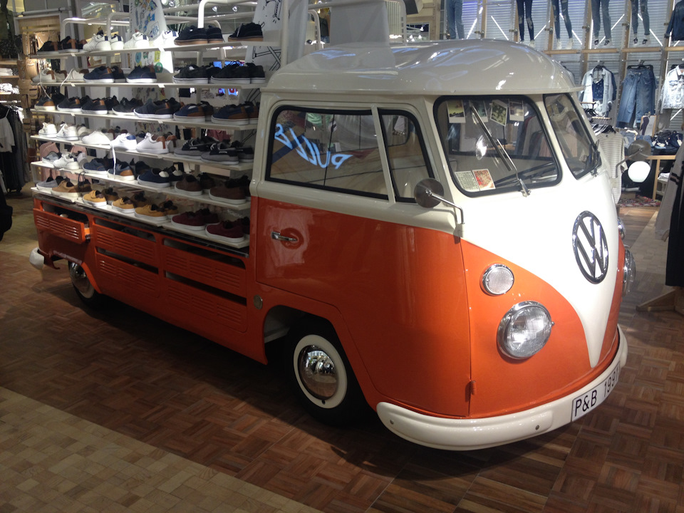 Макет VW T1 у Pull&Bear . Нарешті я його зустрів. 1