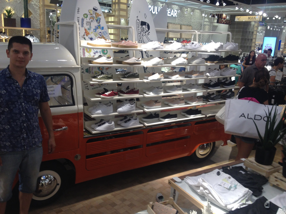 Макет VW T1 у Pull&Bear . Нарешті я його зустрів. 2