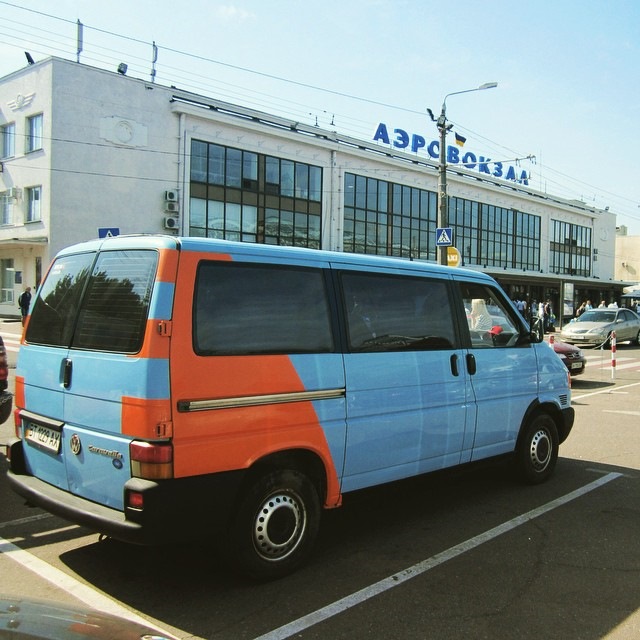 Куплю гуму ущільнювача на ліві двері распашонки 1