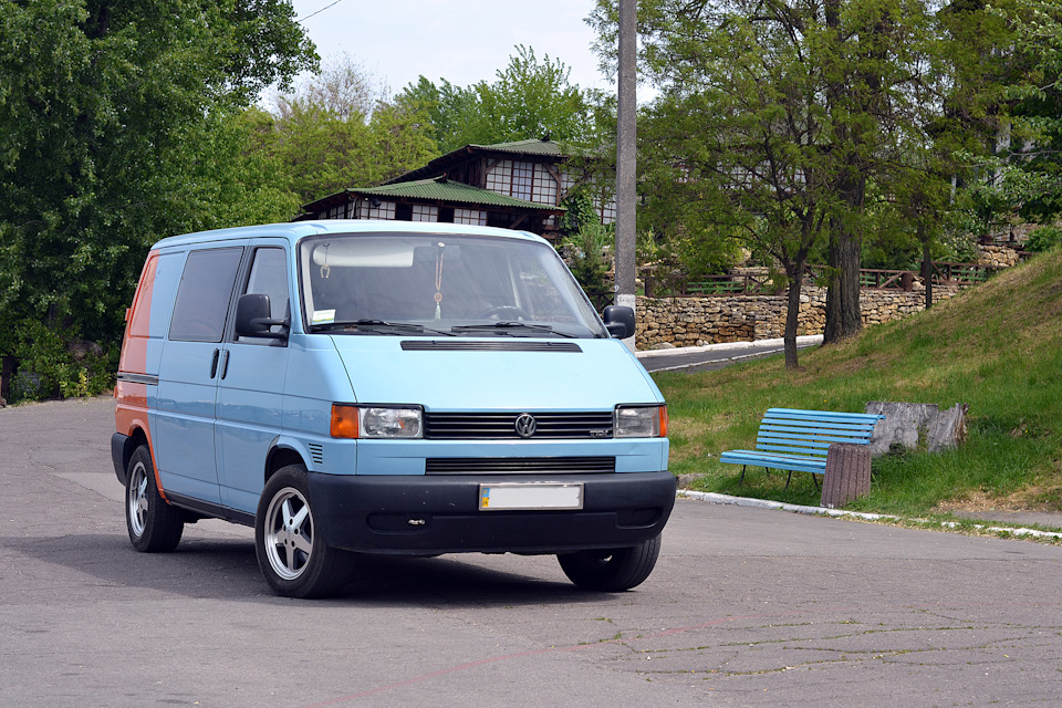Volkswagen Transporter T4 весна 2017 1