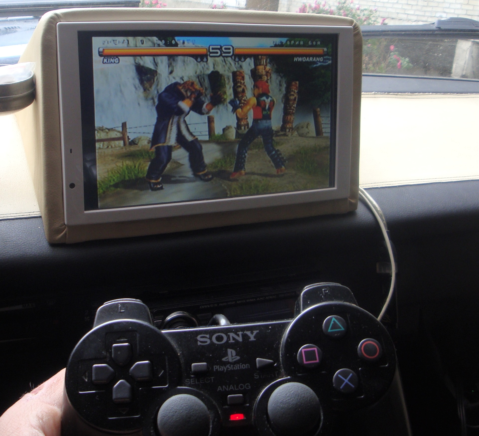 SONY playstation2 in Y-key CAR!)) 2