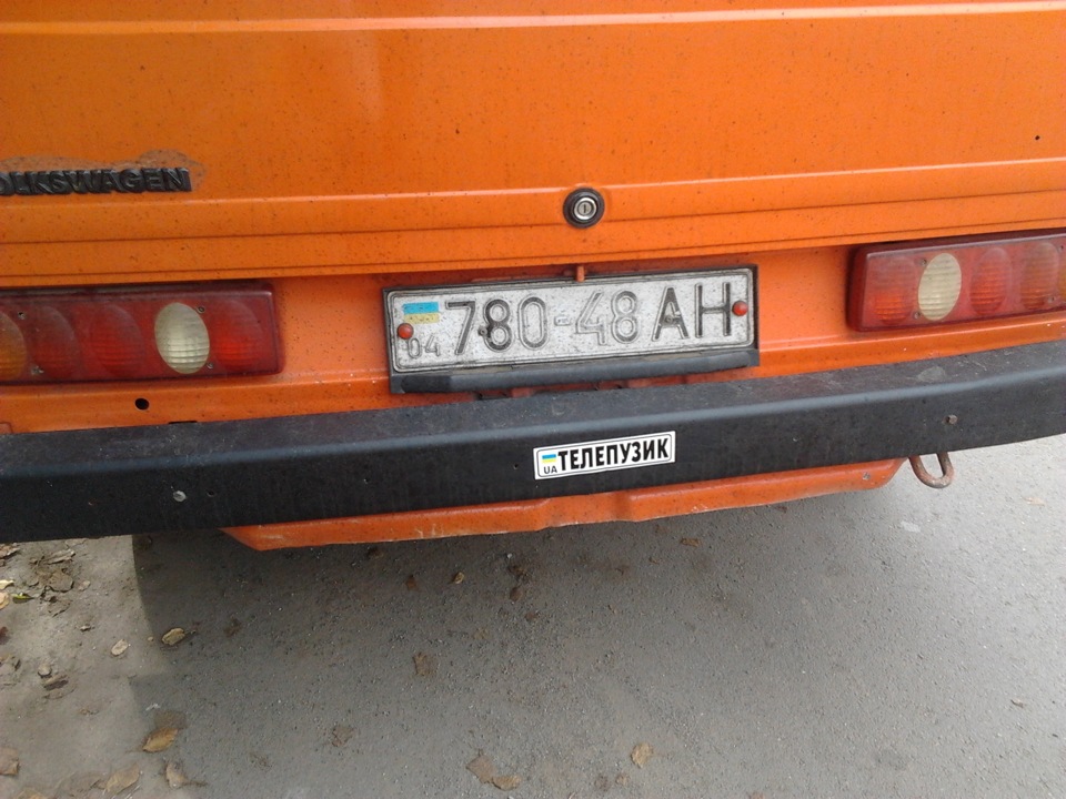 Блотна наклейка 1