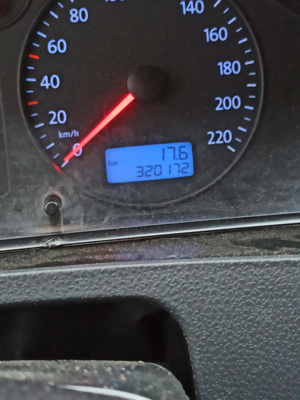 Замінив гуму 1