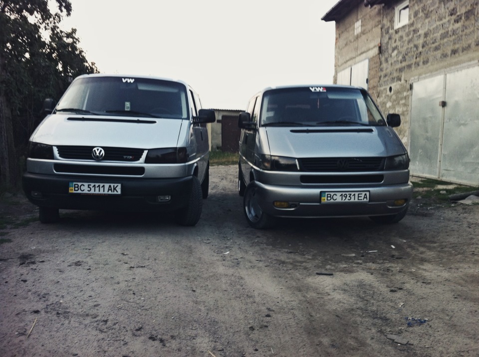 Двійник ٩(๏๏)۶ 2