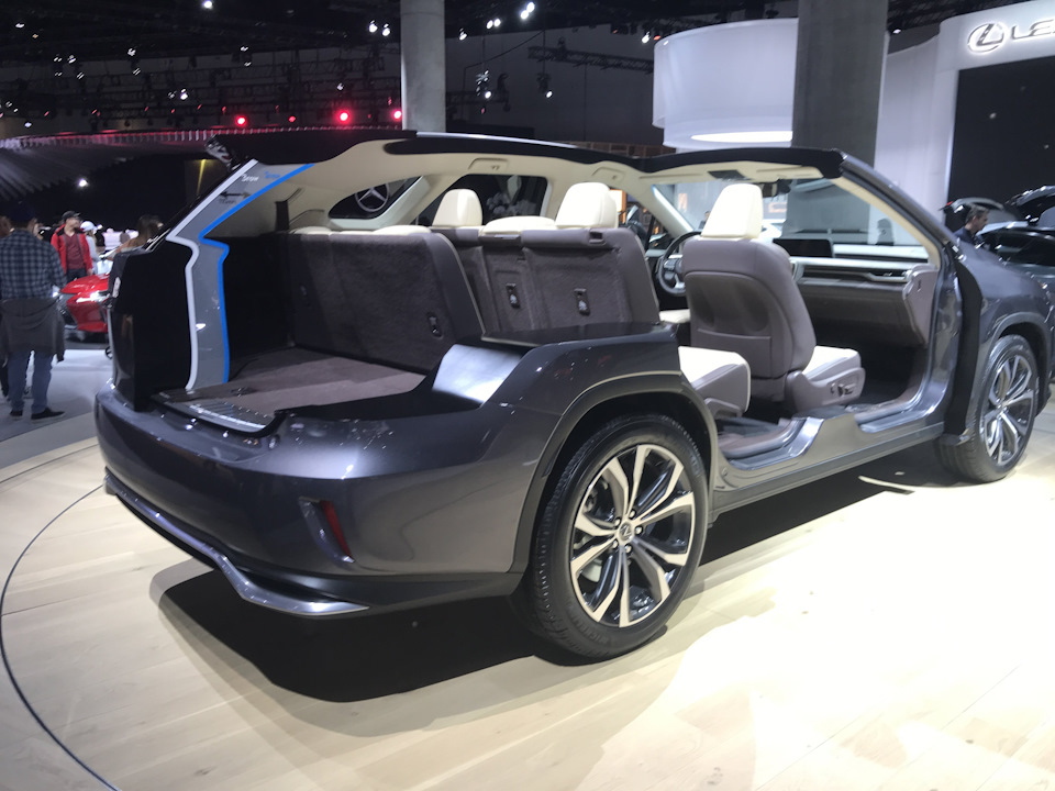 LA Autoshow 2017 P1 3