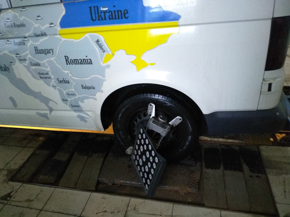 Розвал-сходження після заміни втулок стабілізатора та кермової тяги. 3