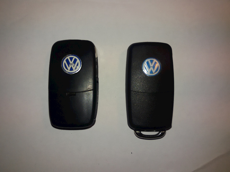 Новий викидний ключ VW та силіконовий чохол. 3