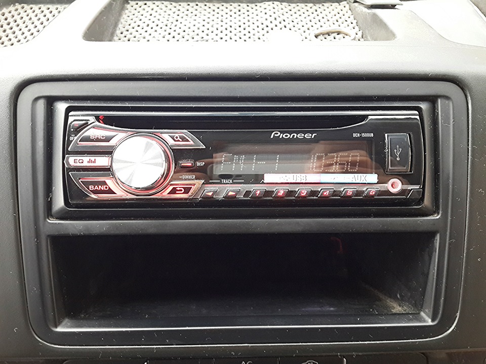 Pioneer VS JVC 3