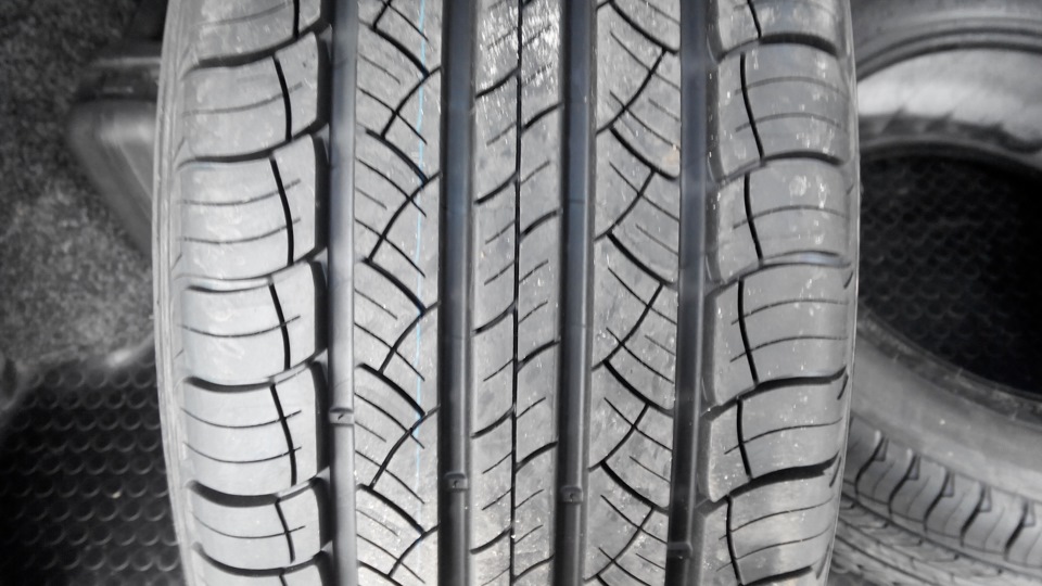 Michelin Latitude Tour HP 2
