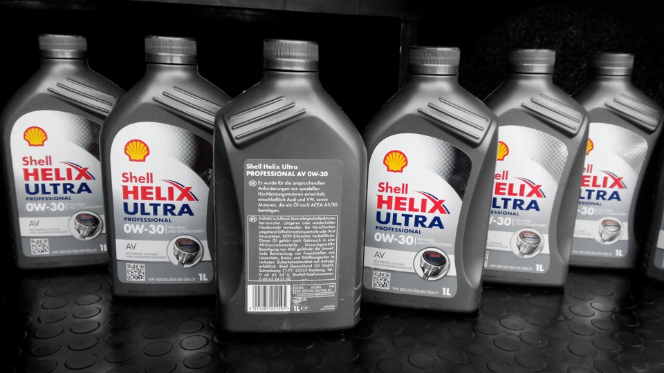 Shell Helix Ultra Professional AV 0W-30 з допуском VW 506 01 2
