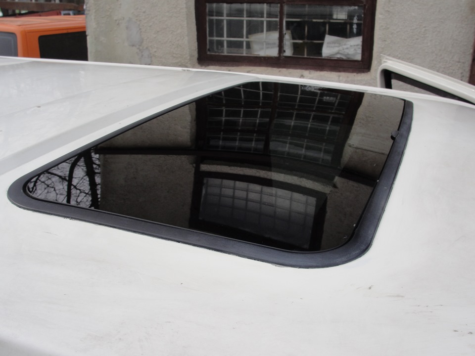 Люк Webasto Hollandia 300 Delux 3