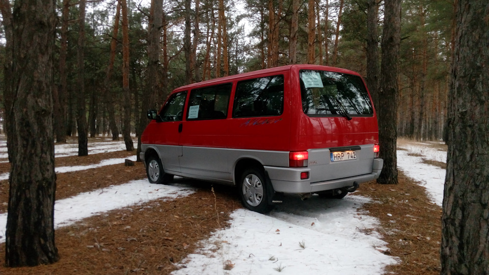 Продаю оригінальний Multivan 1