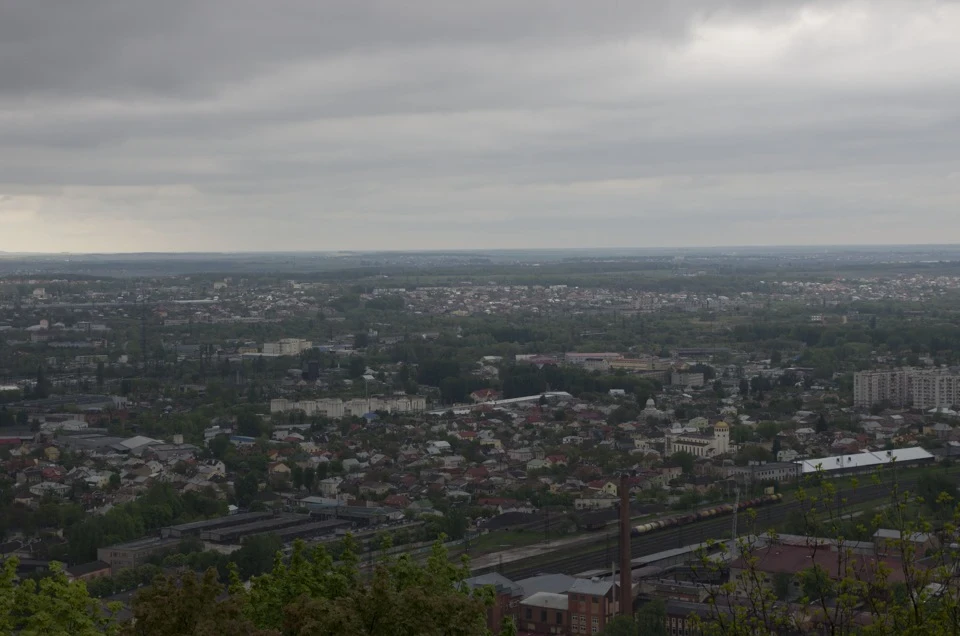 поїздка на травневі