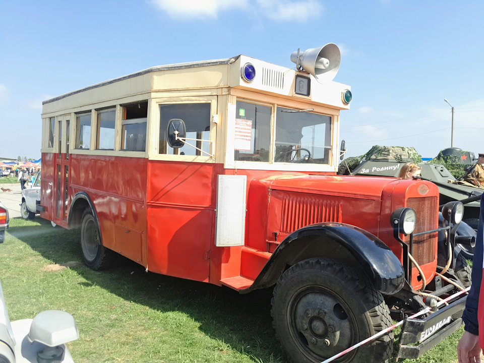 OLD CAR LAND 2017 (з уподобаного) 4