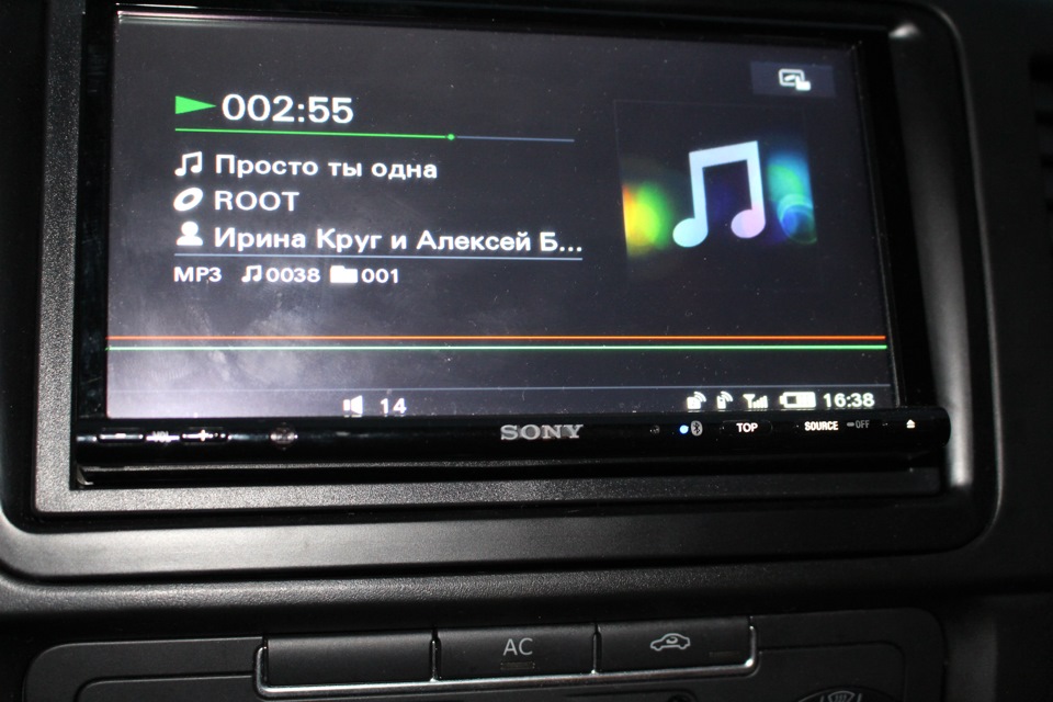 Головний пристрій моєї тішки. Sony XAV-70BT. 4