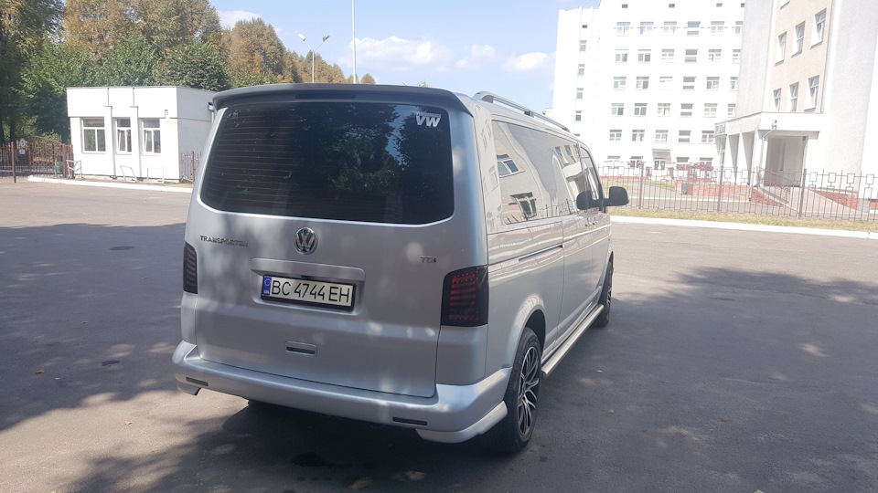 Установка бокових труб і задньої накладки бампера 1