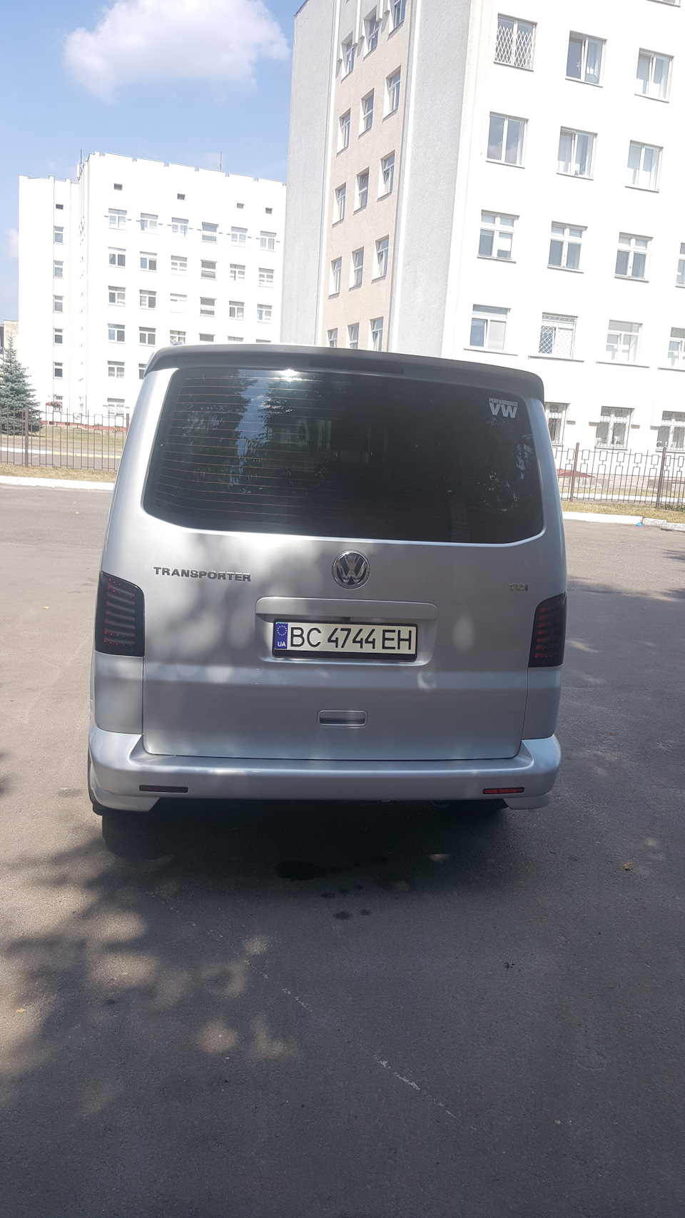 Установка бокових труб і задньої накладки бампера 5