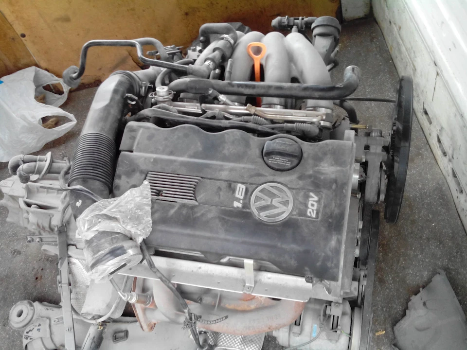 Продаю свій мотор+5МКПП у зборі 1,8 ADR 20V