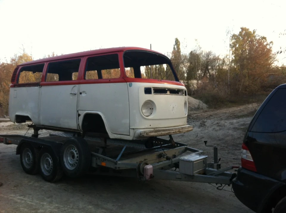 Шліфування кузова VW T2