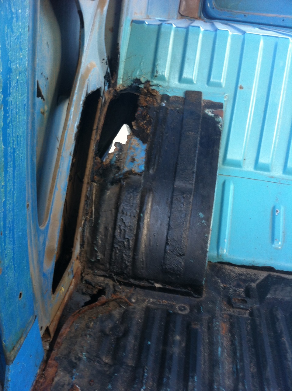 Шліфування кузова VW T2 5