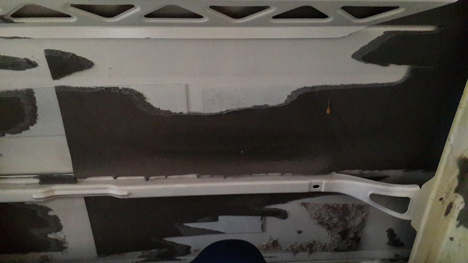 Забираємося в салоні 4