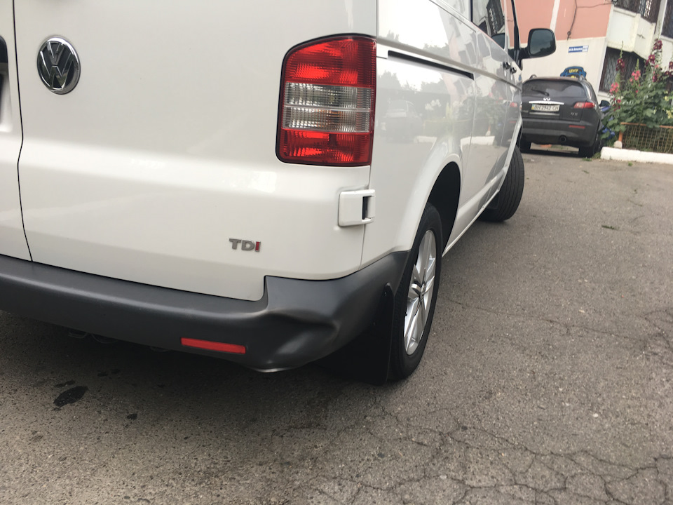 Неприємна ситуація вдарили авто та поїхали 1