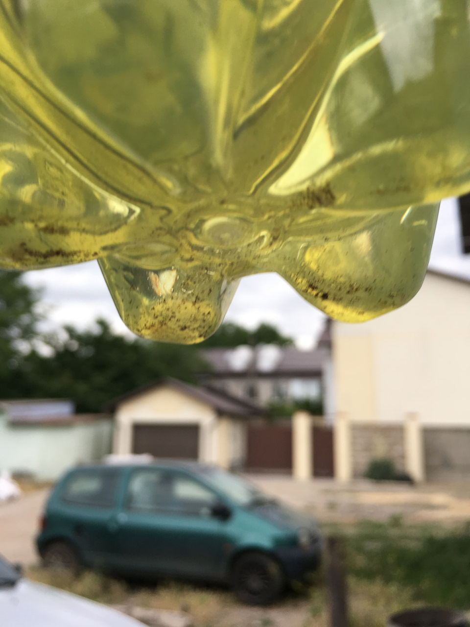 Замінив паливний фільтр 1