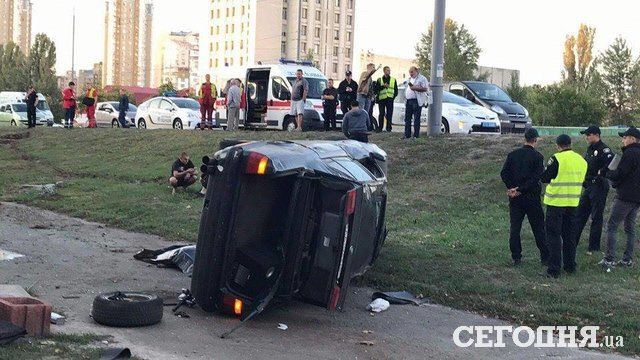 Бережіть себе, не ігноруйте ремені! 1