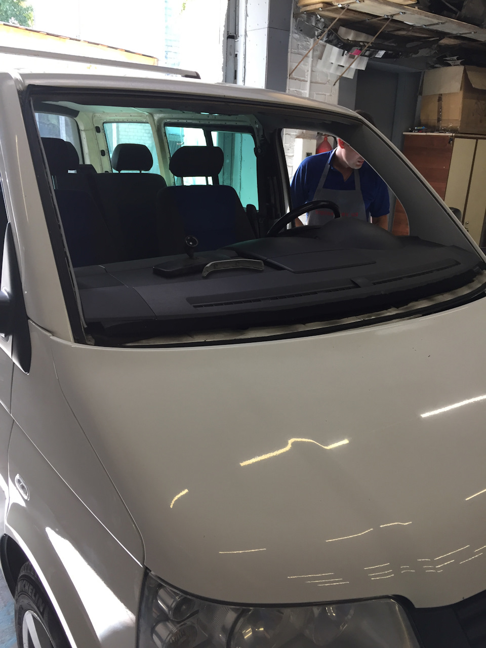 Поглянув на світ інакше! Або заміна лобового скла! 5