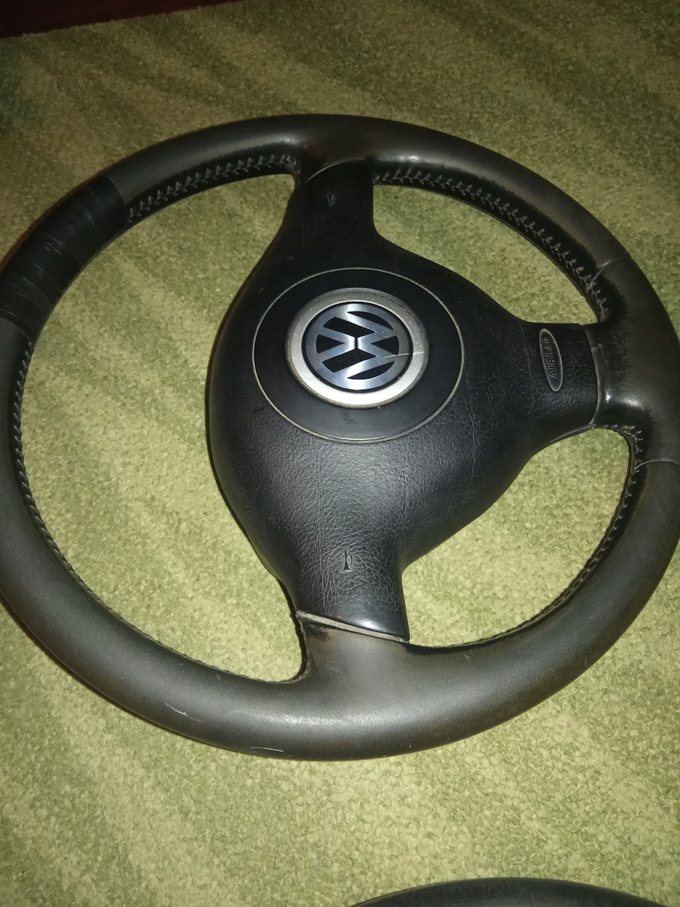 Продам рулі vw 5