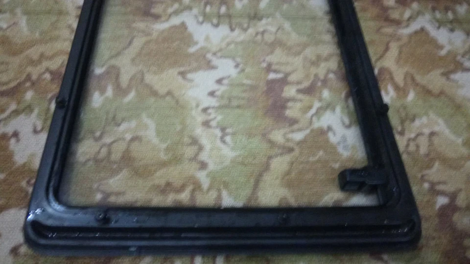 Продам скло кватирка оригінал