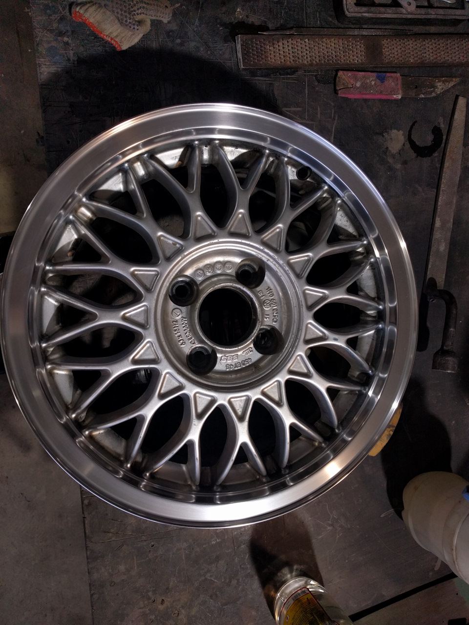 Губа GTI, полірування полиць на BBS 1