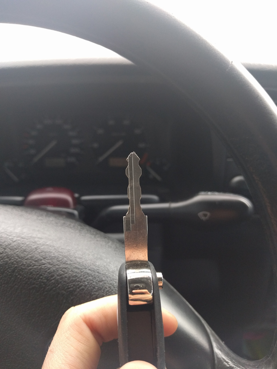 Викидний ключ Volkswagen 5