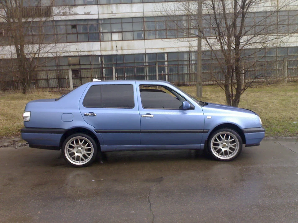 Лабутени BBC R17