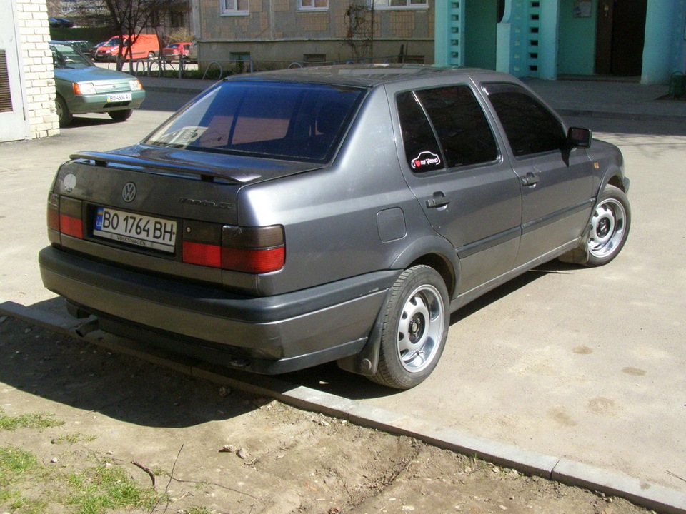 сонце, тапки та спойлер 5