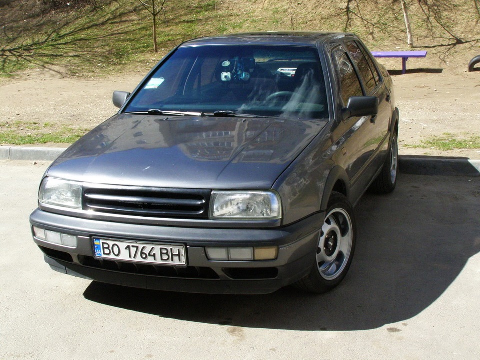 сонце, тапки та спойлер 1