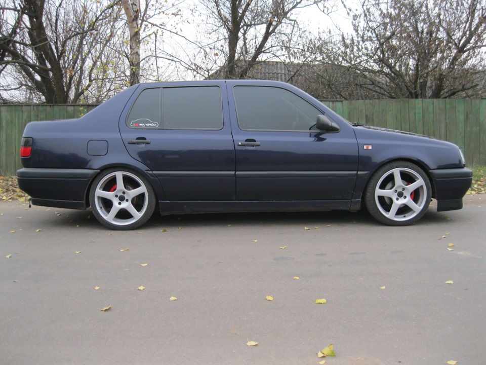 Приміряли EMR R17 3