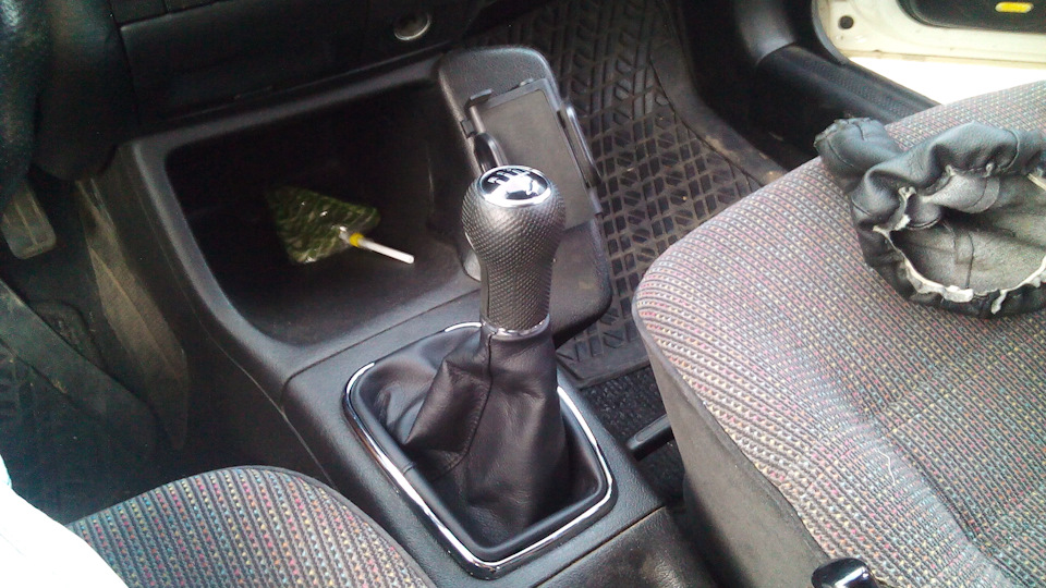 Ручка кпп Golf 4. 2