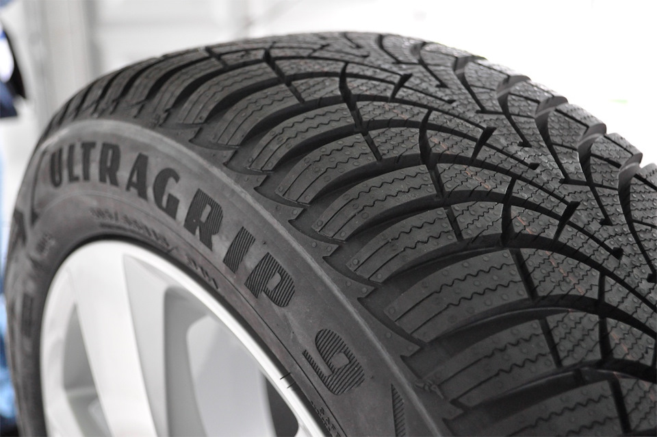 розмова про GoodYear ultragrip 9 2