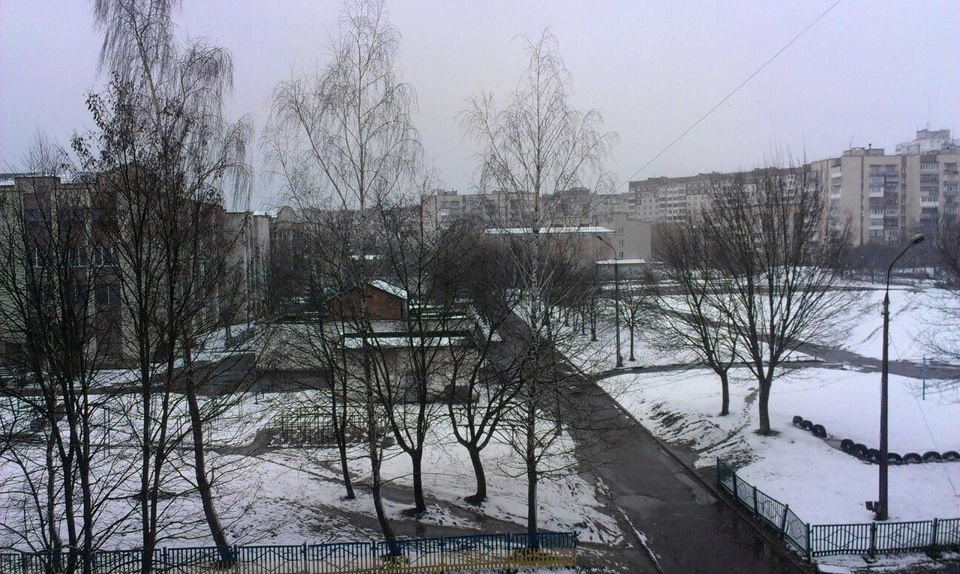 Квітень Жартує 1