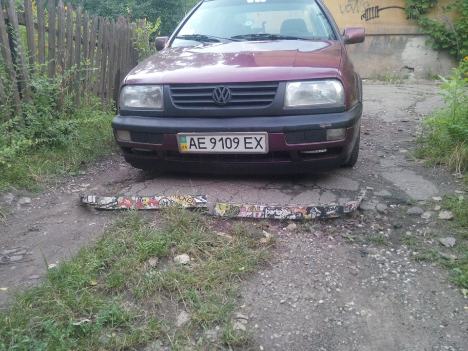 Губа бампера 5