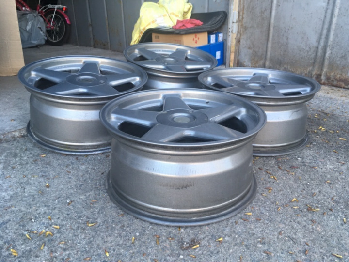 Azev R18 8,5J 3