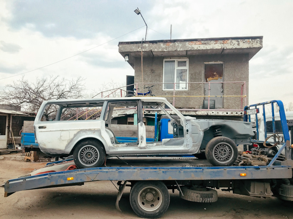 Кузов, частина 4: Малярка, або як не потрібно працювати з довба*** 1