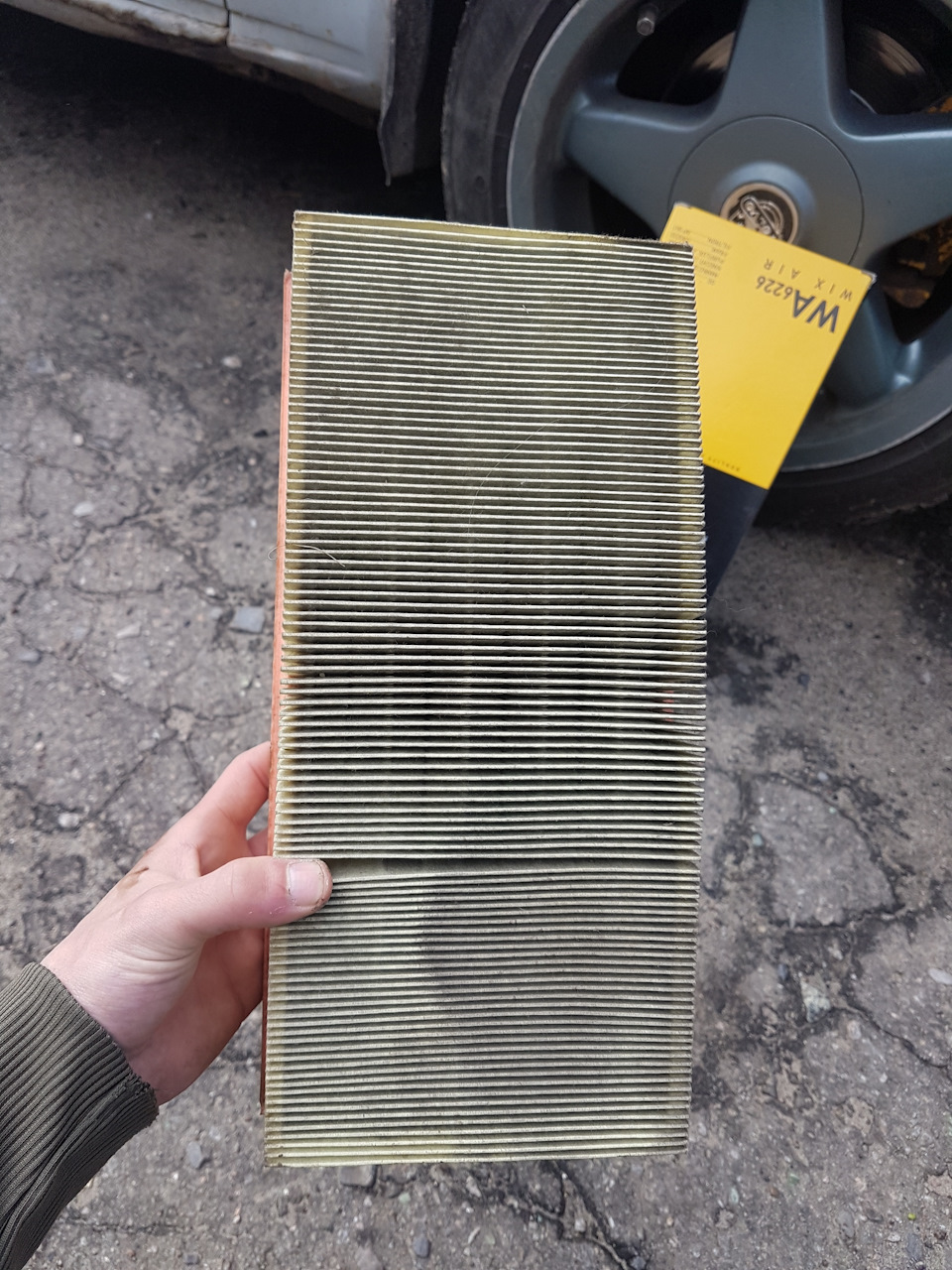 Повітряний фільтр 1