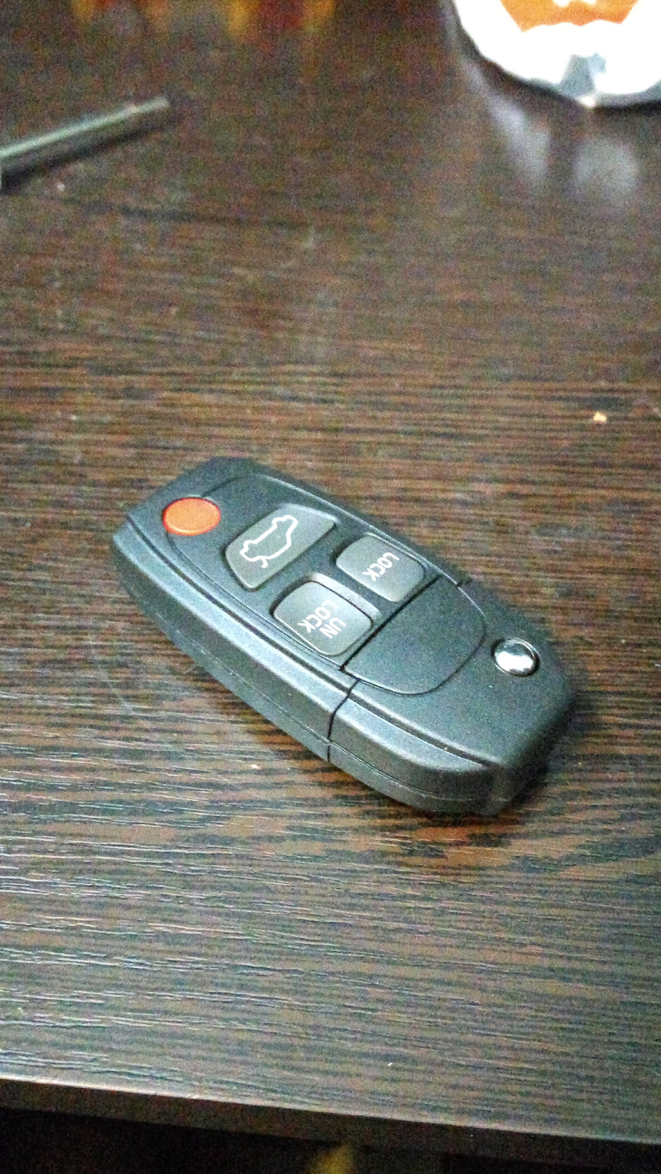 Брелок викидушка на VOLVO 740 3